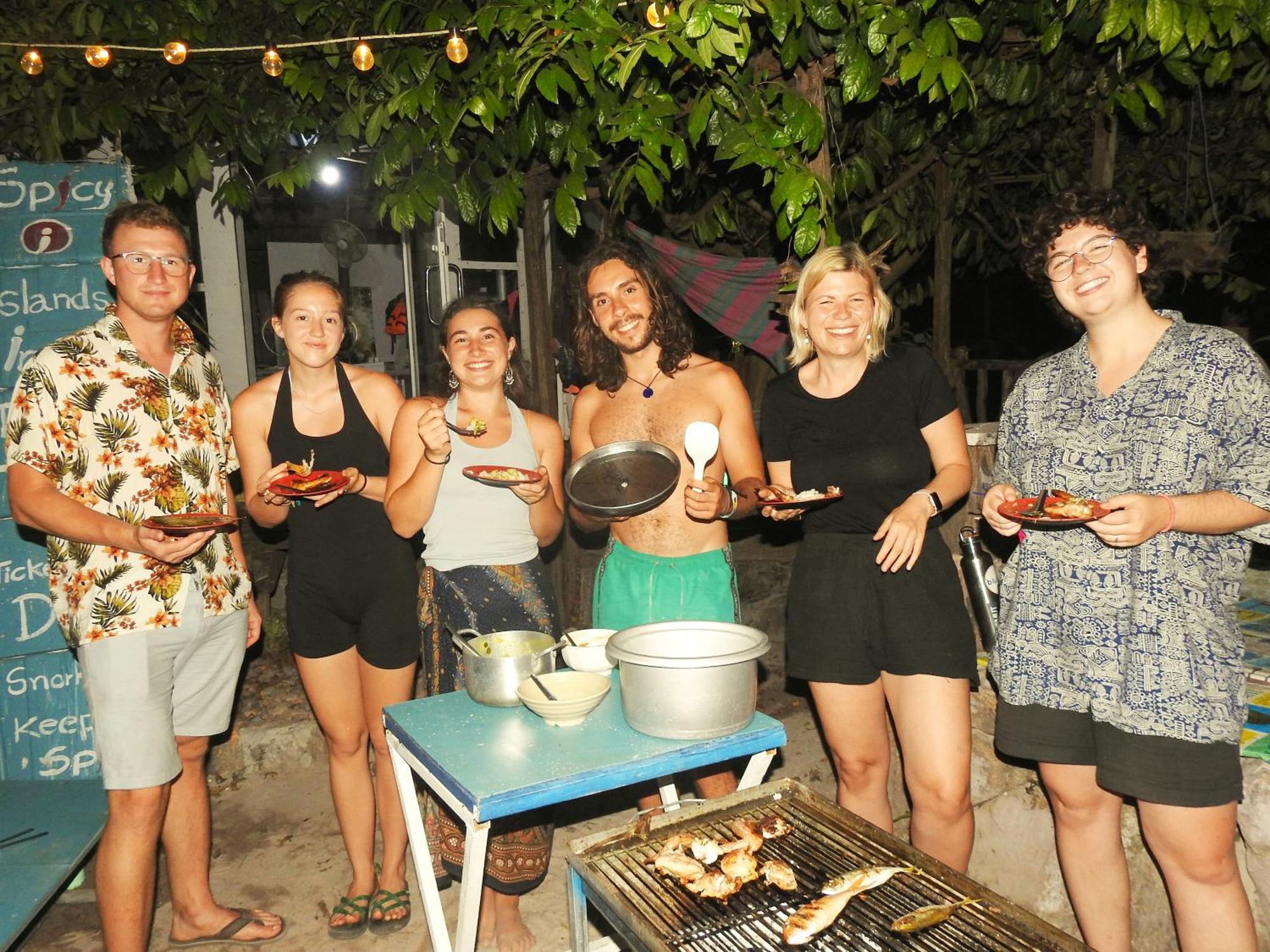 Spicy23 - M' Pai Bay Vandrarhem Sihanoukville Exteriör bild