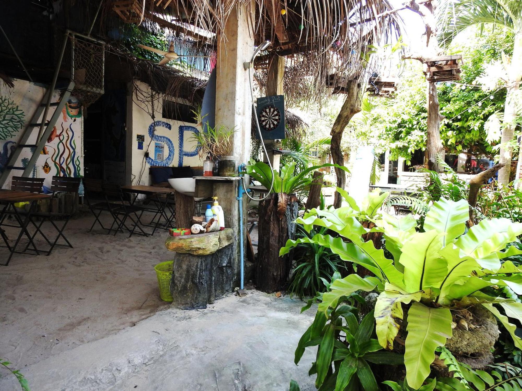 Spicy23 - M' Pai Bay Vandrarhem Sihanoukville Exteriör bild